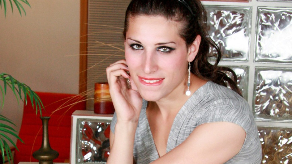 Flirtatious Jane West Dazzles