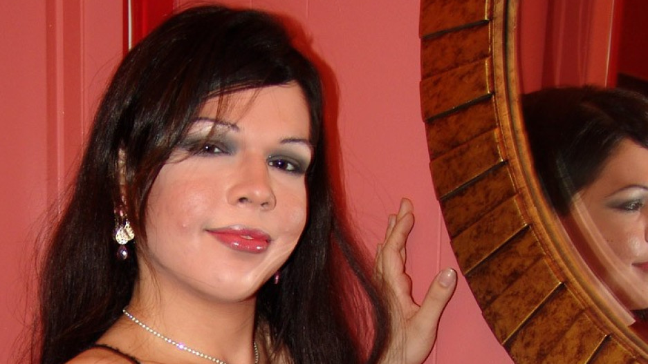 Newcummer Lucia Wants To Shoot Off