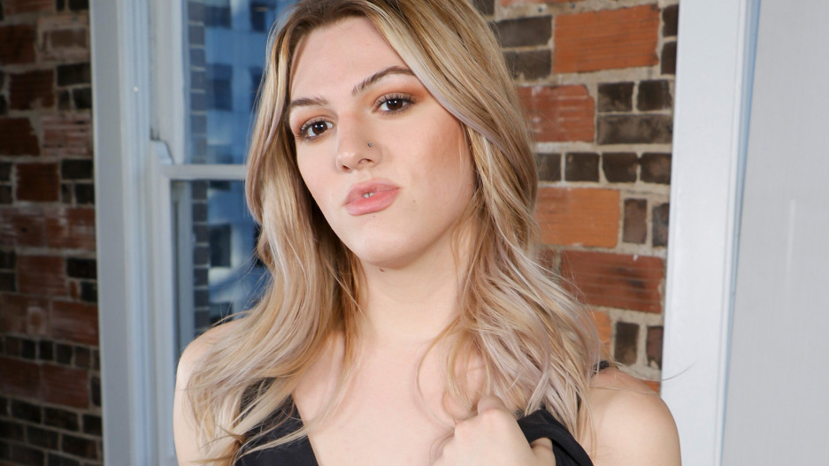 Meet Lindsey Hills!