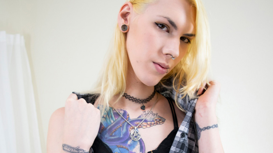Model #2100: Alice Arctic!