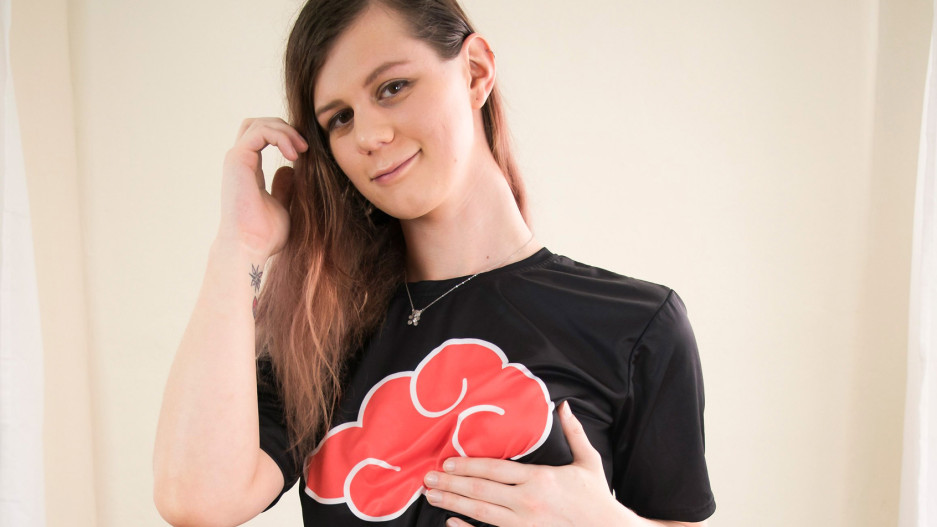 Cute And Horny Taylor Jennings!