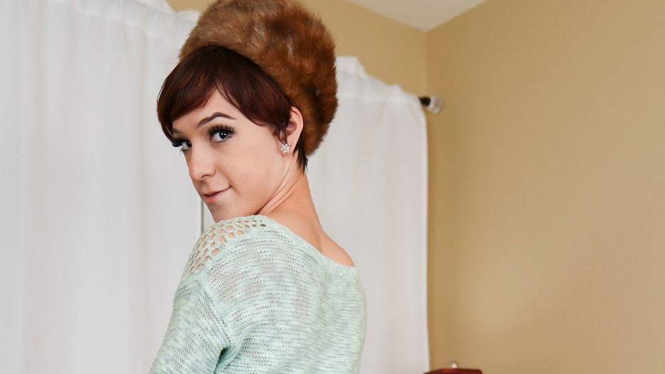 Cumshot Monday: Patrice Hepburn Cums Again!