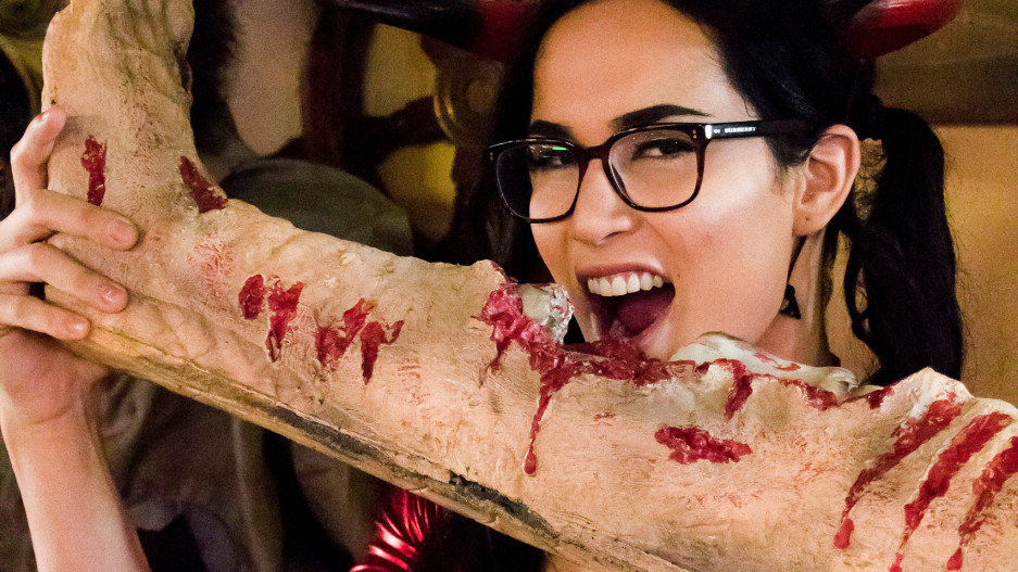 Halloween With Mia Bellamy!