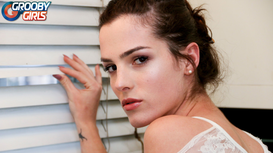 Carrie Emberlyn Is Beautiful!