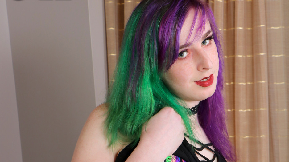 Scout London Gets Naughty!