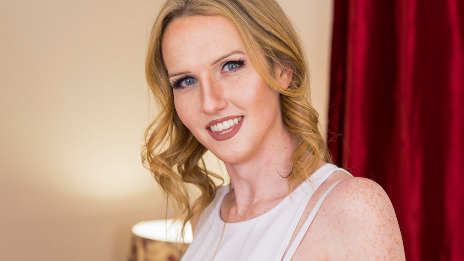 Meet Gorgeous Kayleigh Coxx!