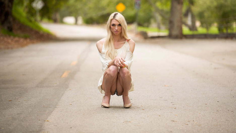 Beautiful Holly Parker Jacks Off!