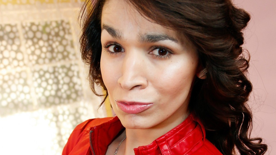 Vivianna Serenity Cums In Leather