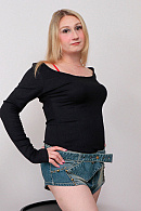 Stacie Delight Real and Raw