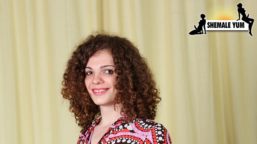 Emma Evers Strips Down