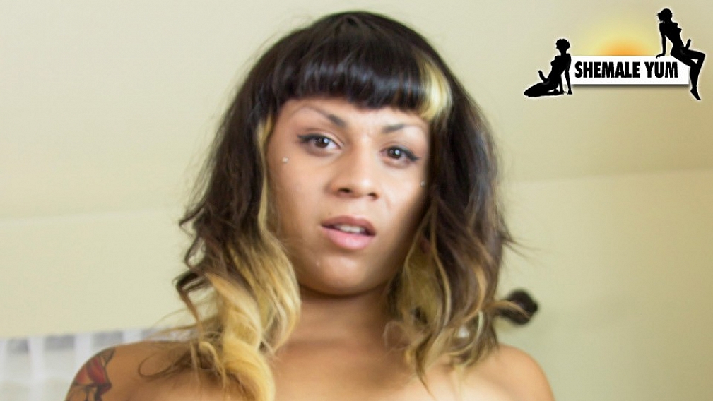 Exotic-Looking Jordahn Sux