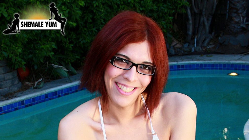 Introducing Kendra Sinclaire