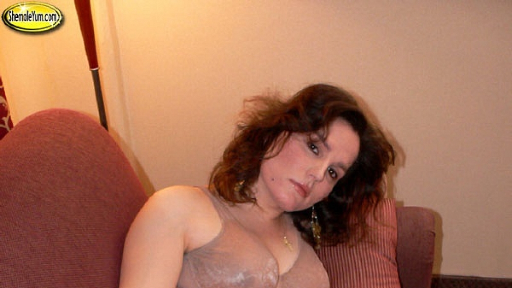 Julia Loves Stroking Cock