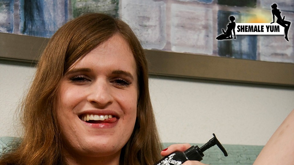 Willow Green Toys Around