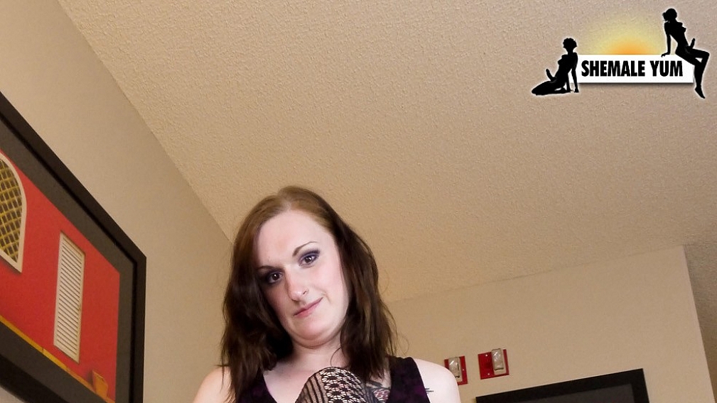 Fetish Loving Taylor