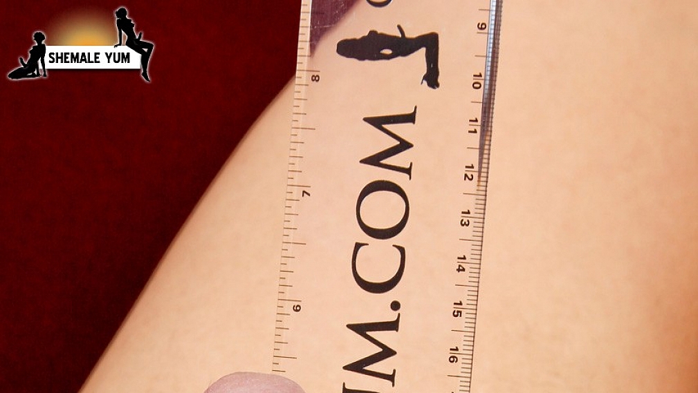 Cute & Horny Luscious