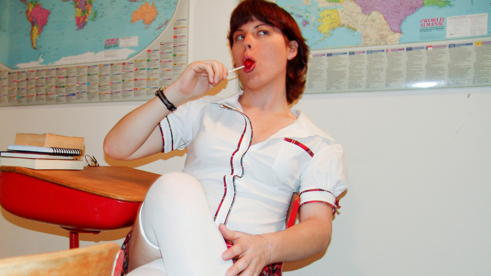 Newcomer Jessica Excels in Class